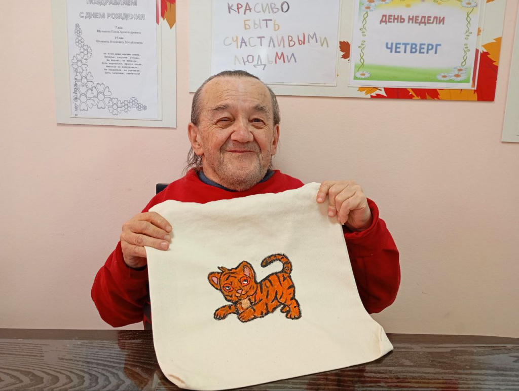 Проживающие изготовляют шопперы (7).jpg