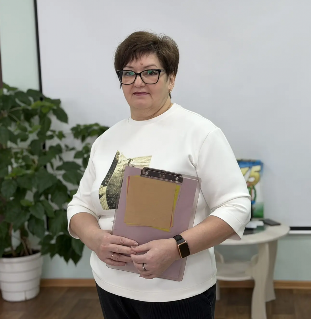 сотрудник библиотеки 