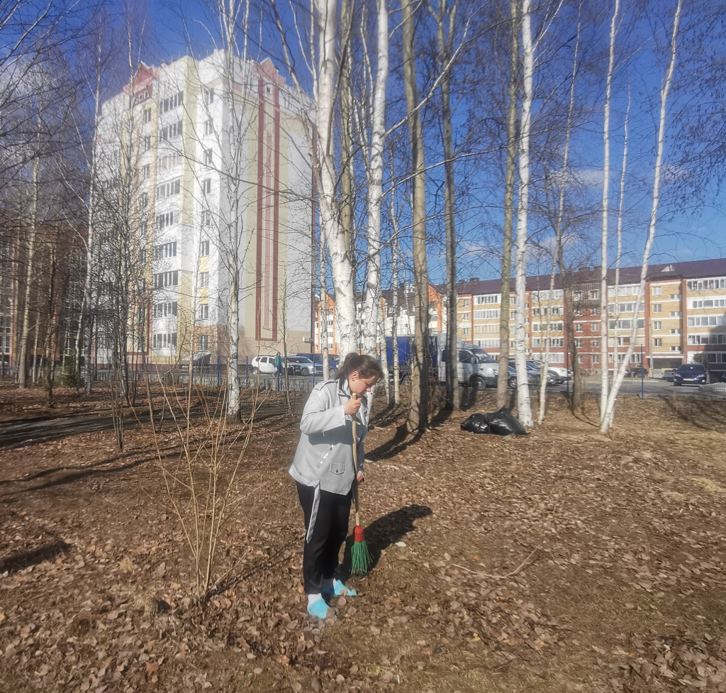 Уборка листьев.jpg