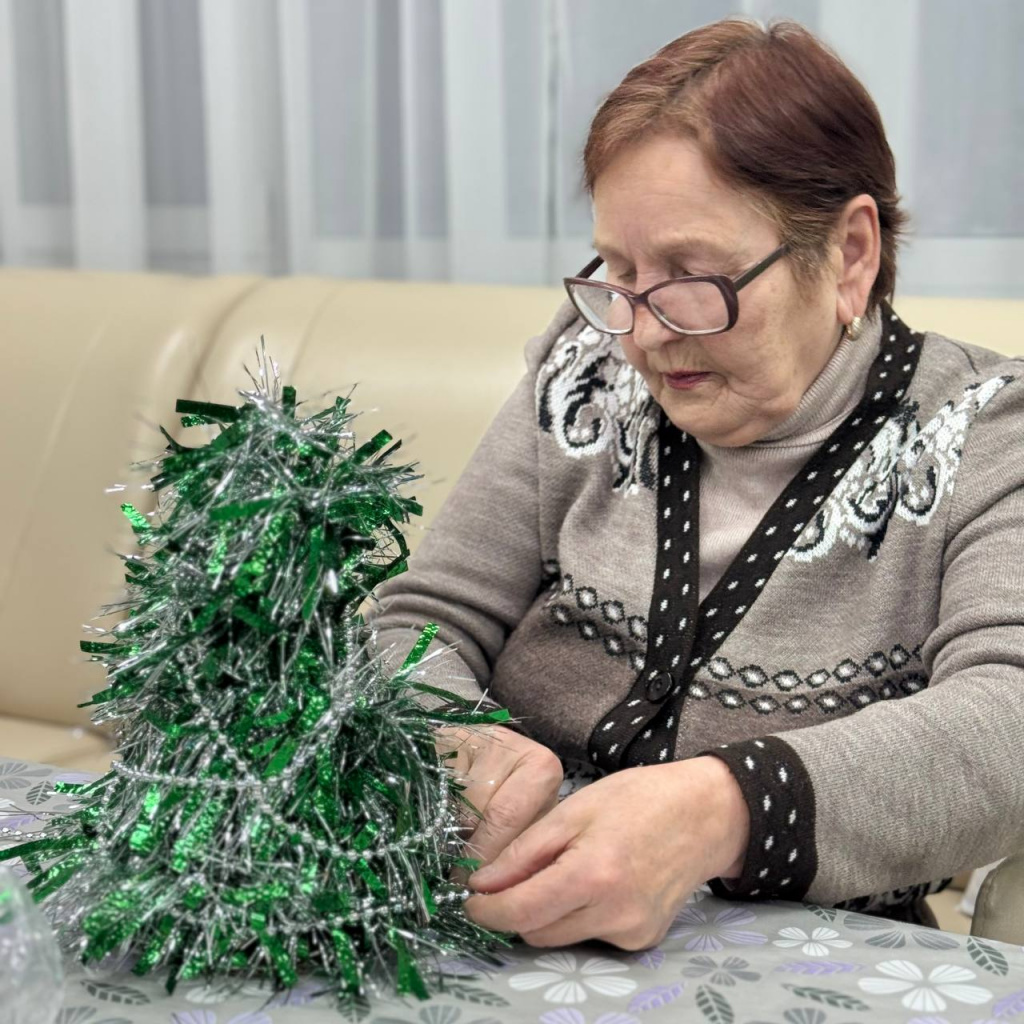 Новогодняя елка в миниатюре мастер-класс (3).jpg