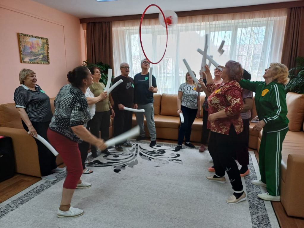 Играют в игры 1.jpg