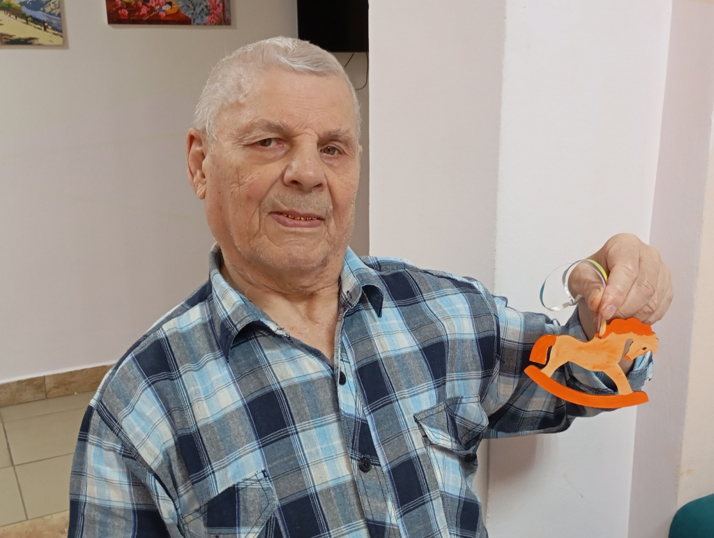 Роспись елочной игрушки (9).jpg